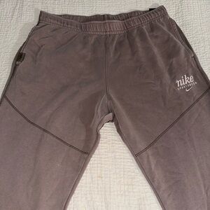 Nike Sportswear Regular Fit Tapered Sweatpants - XXL Brand New with Tag